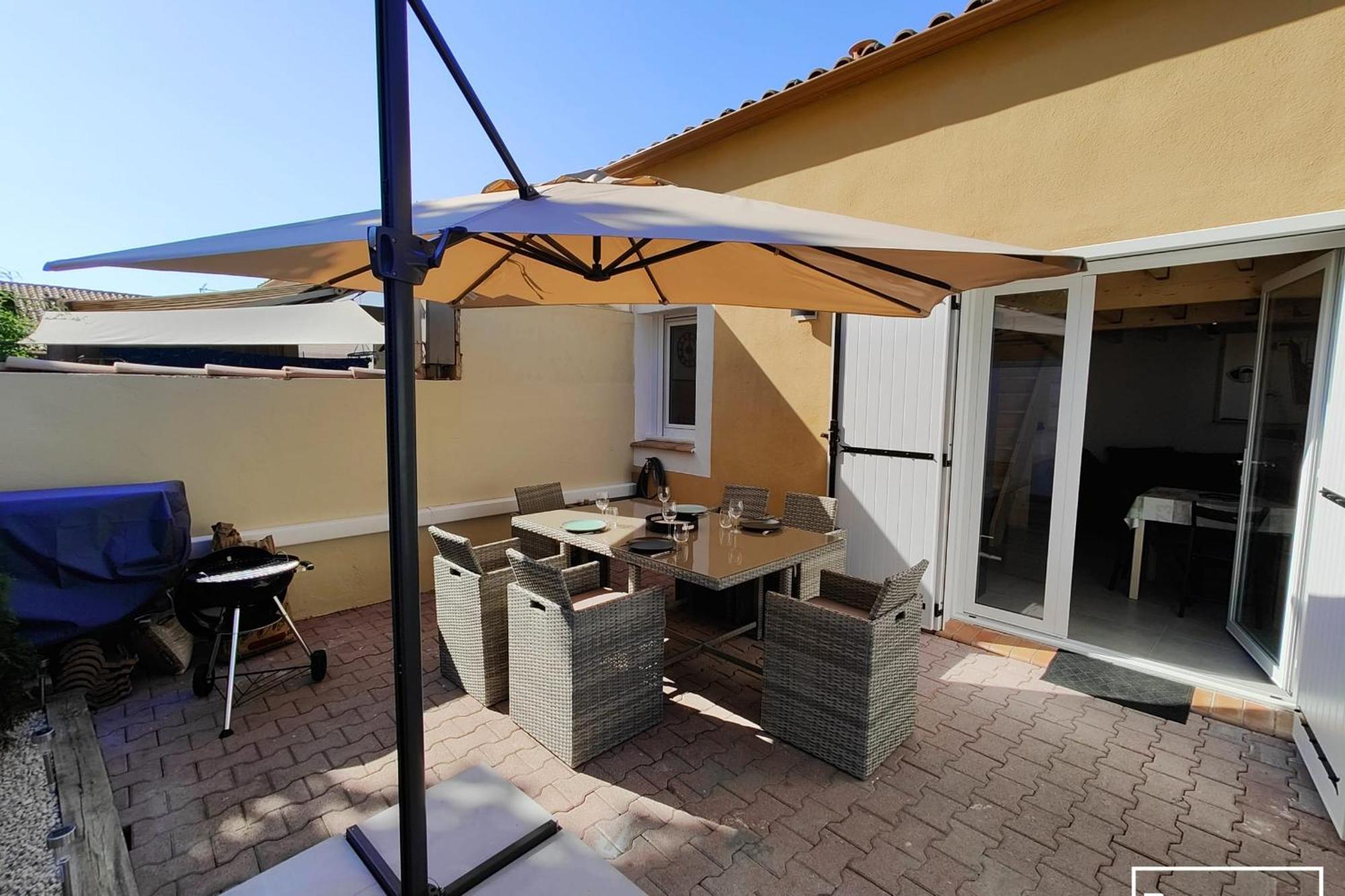 Maison Renovee Et Climatisee Avec Wifi A 600M De La Plage Vias Eksteriør billede